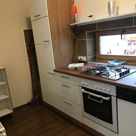 Candy Apartman Keszthely Bagian luar foto
