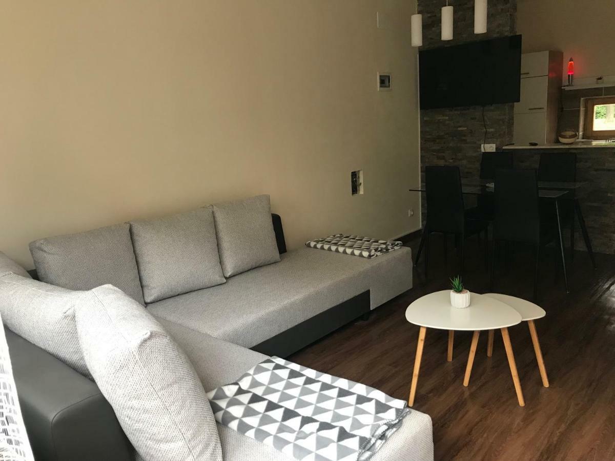 Candy Apartman Keszthely Bagian luar foto