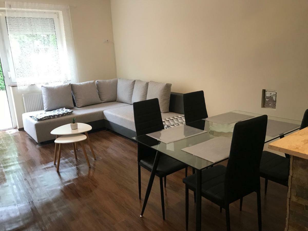 Candy Apartman Keszthely Bagian luar foto