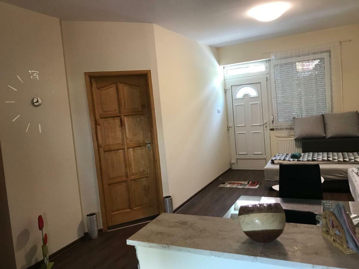 Candy Apartman Keszthely Bagian luar foto